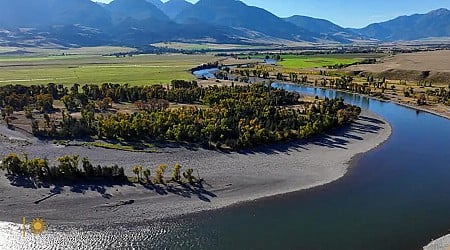 Nature: Yellowstone River