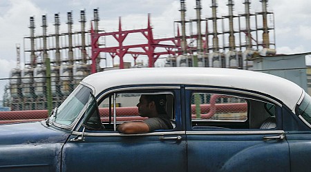 Massive blackout hits Cuba, prompting government to shutter schools and workplaces