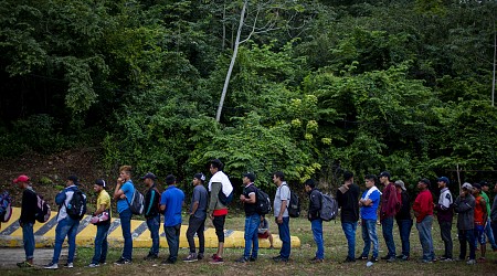 Mexican Army Troops Open Fire on Truck, 6 Migrants Reported Dead