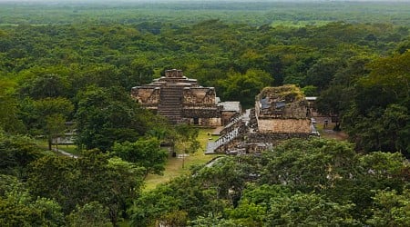 Satélites revelam ruínas maias escondidas sob florestas