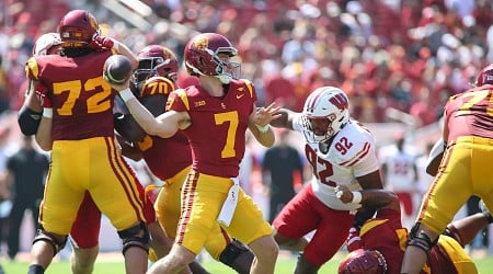 Miller Moss, Ja'Kobi Lane Star as USC Fans Praise Comeback Win vs. Wisconsin