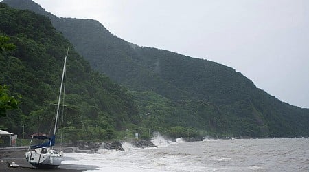 Météo. Pluies et orages : la Guadeloupe en vigilance rouge, balayée par une onde tropicale