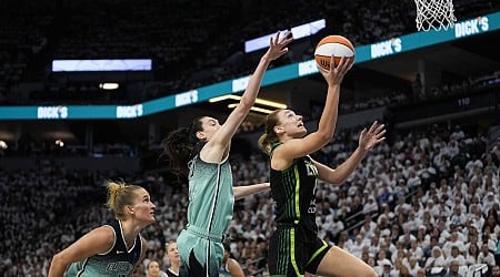 Alanna Smith fights through a back injury to help Minnesota Lynx even WNBA Finals