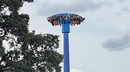 Oregon amusement park files lawsuit against ride manufacturer after it leaves guests hanging upside down