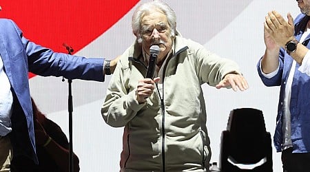 José ‘Pepe’ Mujica reaparece en público a un mes de ser intervenido quirúrgicamente