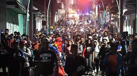 A group of 2,000 migrants in southern Mexico depart for the US weeks before election