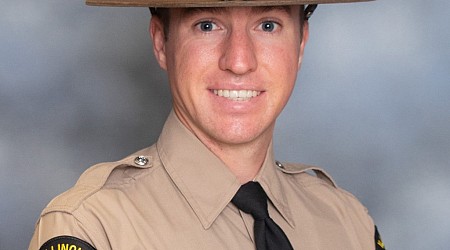 Illinois state trooper killed in Champaign County vehicle crash