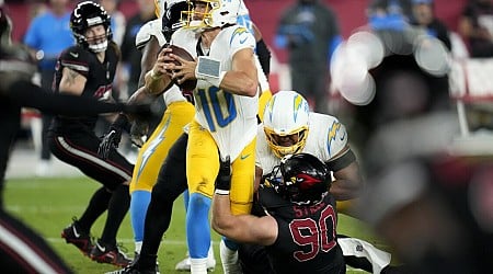 The Sports Report: A tough loss for Chargers against Arizona