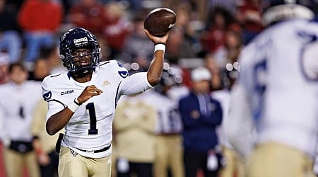 Sam Houston vs. FIU prediction, odds, spread: 2024 college football Week 9 Tuesday picks from proven model