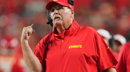 Amid DeAndre Hopkins Trade, Andy Reid Signs Another WR To Bolster Patrick Mahomes’ Chiefs Offense