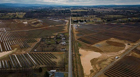 Inside The $475 Million U.S. Experiment With Green Mining In 2025