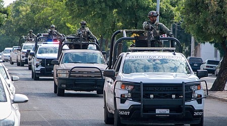 19 suspected members of powerful Sinaloa cartel killed in shootout with troops in Mexico