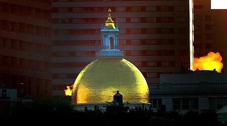 Massachusetts Legislature operates in the dark. Is anyone shocked?