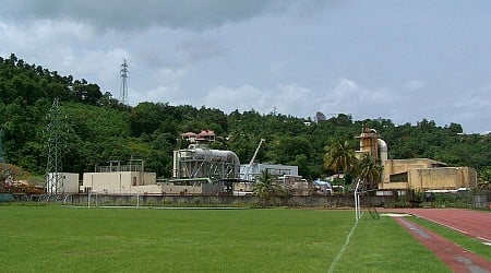 Guadeloupe : 71 000 foyers privés d’électricité après des délestages liés à une nouvelle grève