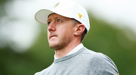 Mackenzie Hughes Kicks Off Presidents Cup By Chugging A Beer On The First Tee