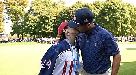 Photos: Both USA, International Presidents Cup wives give new life to team golf fashion options