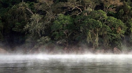 En el Amazonas peruano, las últimas tribus nunca contactadas van a recibir una visita: la de compañías petroleras