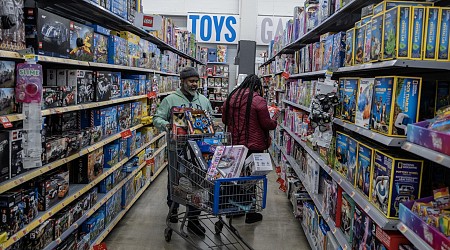 Mattel, Hasbro lower guidance ahead of holiday season