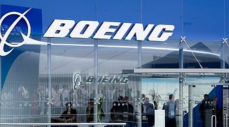 Boeing's latest headache: a possible junk downgrade