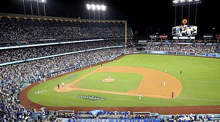 World Series tickets top $1,300 on resale market