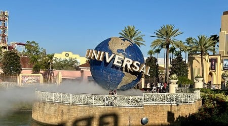 PHOTO REPORT: Universal Studios Florida and Islands of Adventure 10/25/2024 (HHN 2024 Sale, Duff Beer, and Seuss Christmas)