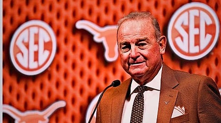 Vic Schaefer Net Worth & Salary: How Much Does the Texas Longhorns Head Coach Earn?