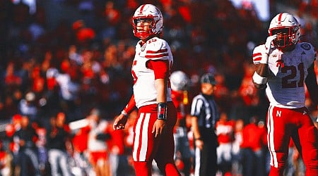 Why are college football fans throwing trash onto the field?