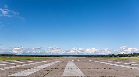 Propeller Kills Woman Taking Photos at Airfield