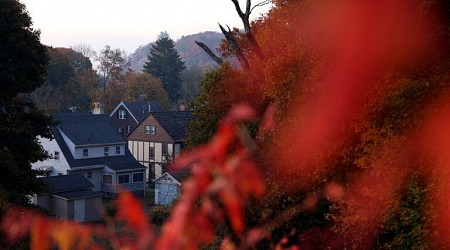 Eastern Mass. brush fires have Greater Boston smelling smoke