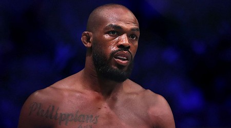 Jon Jones agrees to anger management classes to resolve charges