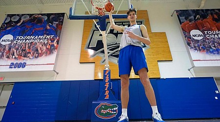 At 7 feet, 9 inches, Olivier Rioux is the world’s tallest teen and an intriguing basketball project