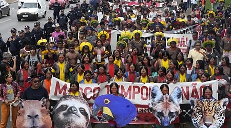 Indigenous people march in Brazil's capital against bill limiting land rights