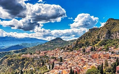 Mettre les voiles en Italie méridionale : la Sicile, un décor de cinéma