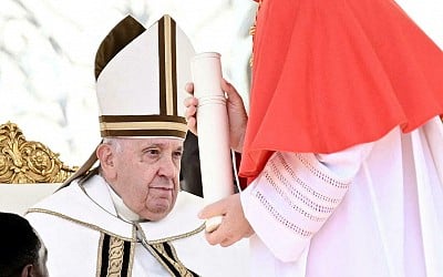 Pourquoi le pape François a choisi la Corse plutôt que Notre-Dame