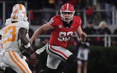 WATCH: Georgia punter Brett Thorson needles Kirby Smart, Will Muschamp during hilarious tackling presentation