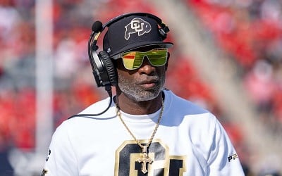 Deion Sanders, Colorado's Official Offer Letter to CFB Recruits Revealed in Video