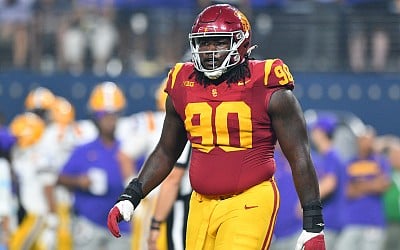 Ex-Georgia DT Bear Alexander Returns To UGA For Surprise Visit While Still On USC Trojans Roster