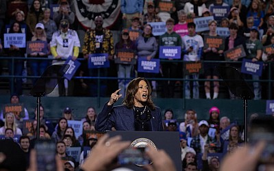 The dollar is falling as polls show Kamala Harris gaining ground against Donald Trump