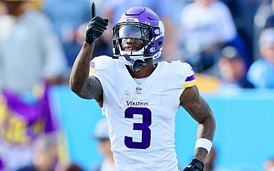 Vikings' Jordan Addison outruns Titans defense for 47-yard TD