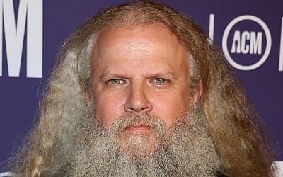 Country Singer Jamey Johnson Arrested for Drug Possession and Speeding