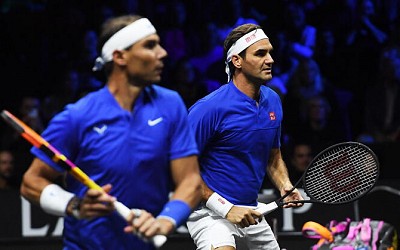 Federer omaggia Nadal "amico, sei l'orgoglio del tennis"