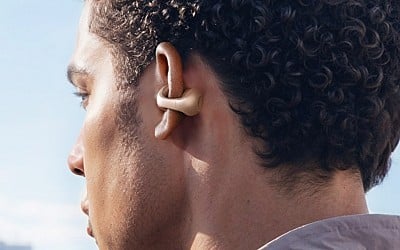 Soundcore’s newest clip-style earbuds focus on comfort