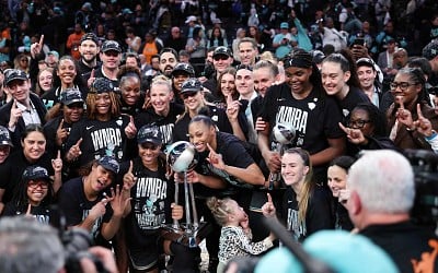 Liberty Parade 2024: Route, Date, Schedule, and More After WNBA Finals Win vs. Lynx