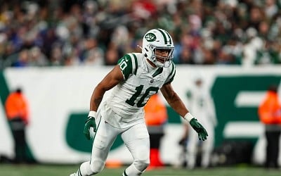 NFL Rumors: Jets' Allen Lazard Placed on IR with Chest Injury, Out at Least 4 Games