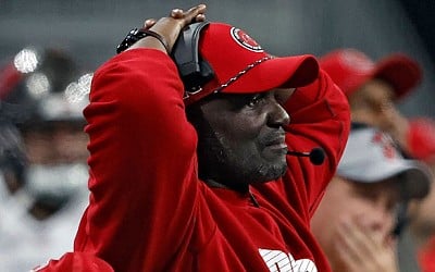 Bowles defends Buccaneers not going for two