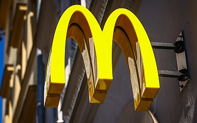 McDonald's Quarter Pounders are linked to an E-coli outbreak that hospitalized 10 and killed 1