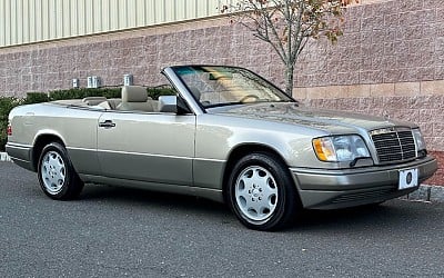 32k-Mile 1995 Mercedes-Benz E320 Cabriolet at No Reserve