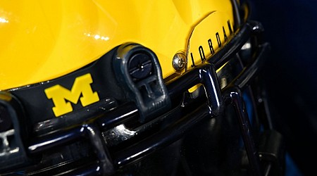 Four-star QB Carter Smith decommits from Michigan football