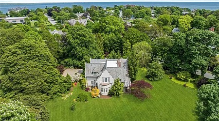 5 Mega Millions-worthy houses in Rhode Island