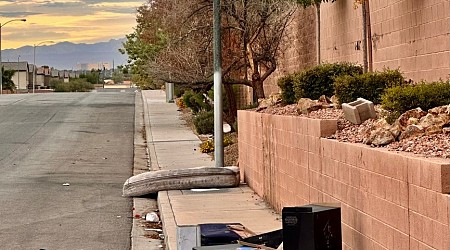 Southeast Las Vegas valley residents plea for county’s help amid ongoing issues, broken streetlights